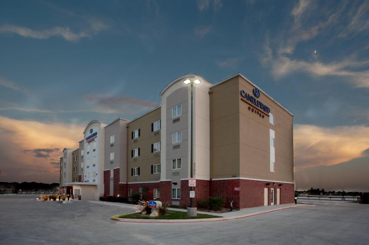 Candlewood Suites San Antonio Nw Near Seaworld By Ihg Exterior photo